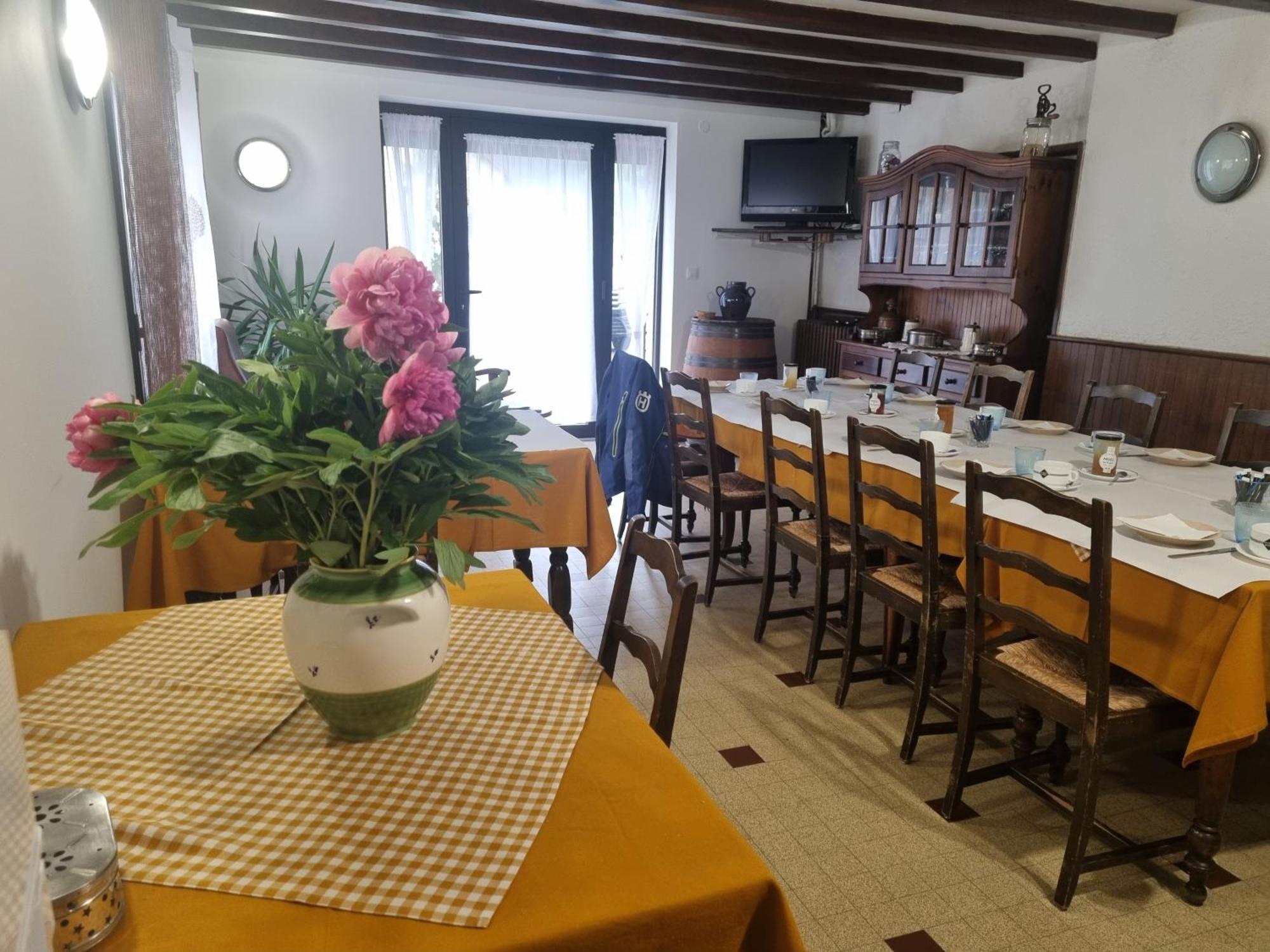 Bed and Breakfast Au Pont De La Gineze Barjac  Zewnętrze zdjęcie